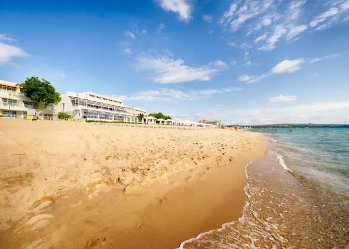 Casa Del Mar Apartment